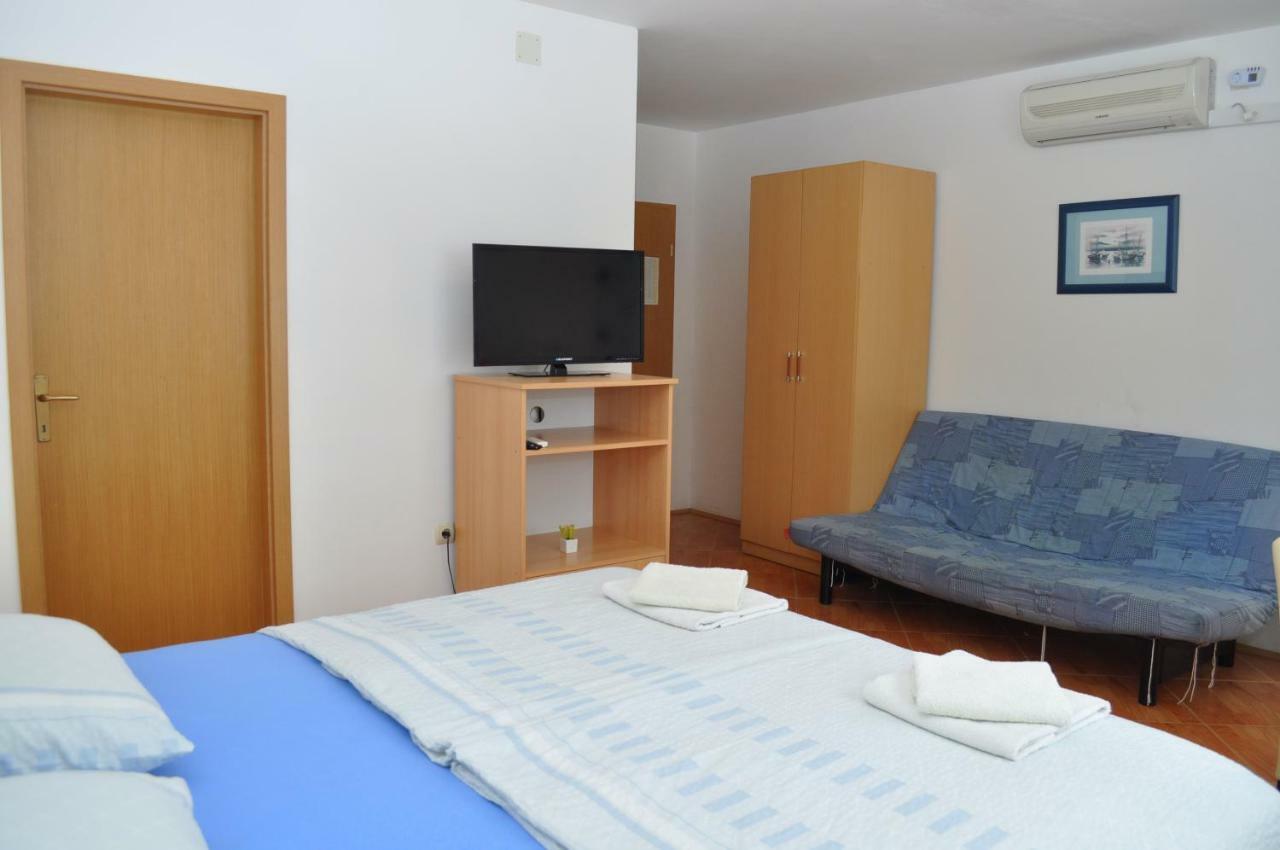 Apartments Ivica Makarska Exterior foto