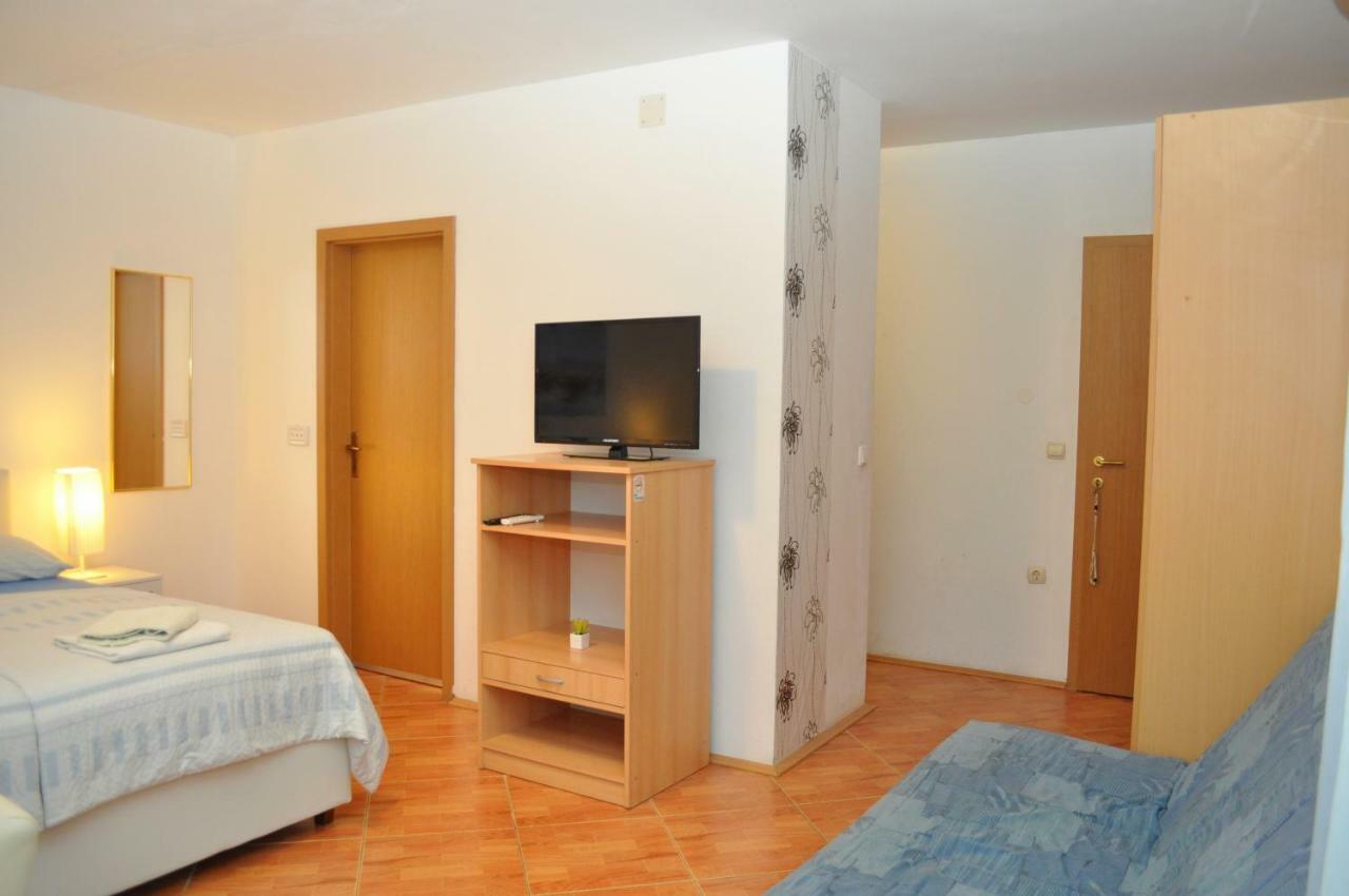 Apartments Ivica Makarska Exterior foto